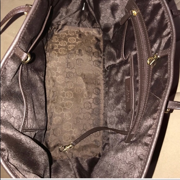 Michael Kors Large Jet Set Tote - Picture 3 of 5